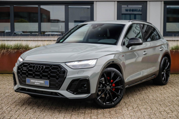 Audi Q5 55 TFSI e Quattro Competition S Edition S-Line 367pk Automaat! Luchtvering|Virtual Cockpit|OLED Matrix|ACC|Black|Trekhaak