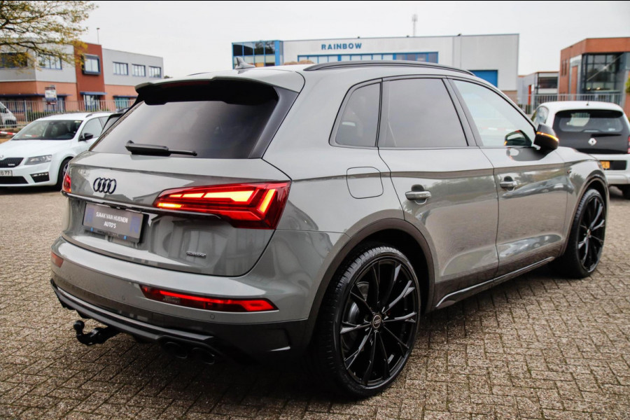 Audi Q5 55 TFSI e Quattro Competition S Edition S-Line 367pk Automaat! Luchtvering|Virtual Cockpit|OLED Matrix|ACC|Black|Trekhaak