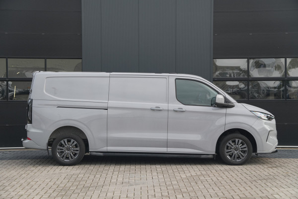 Ford Transit Custom 320 2.0 TDCI L2H1 Limited 170pk - Trekhaak - ACC - Blindspot - Stoel/Stuurverwarming - Sidesteps - Rijklaar