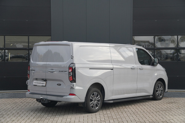 Ford Transit Custom 320 2.0 TDCI L2H1 Limited 170pk - Trekhaak - ACC - Blindspot - Stoel/Stuurverwarming - Sidesteps - Rijklaar