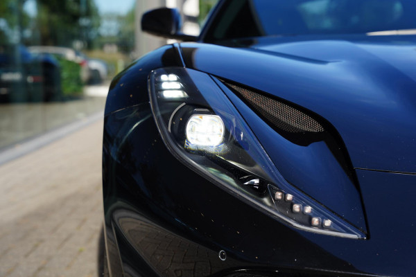 Ferrari 812 6.5 V12 Superfast HELE / Carbon / Lift / Passenger Display / Leder Nero