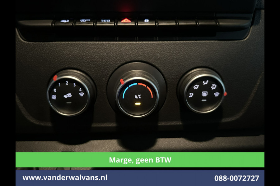 Renault Master 2.3 dCi 150pk **MARGE, geen BTW** L2H1 Paardenwagen Euro6 Airco | Camera | Cruisecontrol | Trekhaak Bijrijdersbank