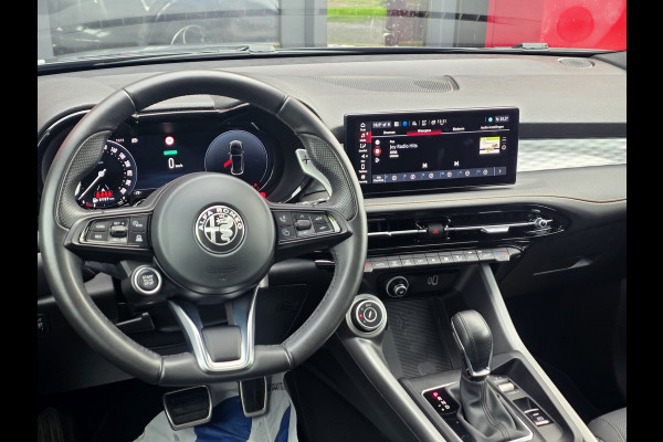 Alfa Romeo Tonale 1.5T Hybrid Veloce | Panorama-Dak