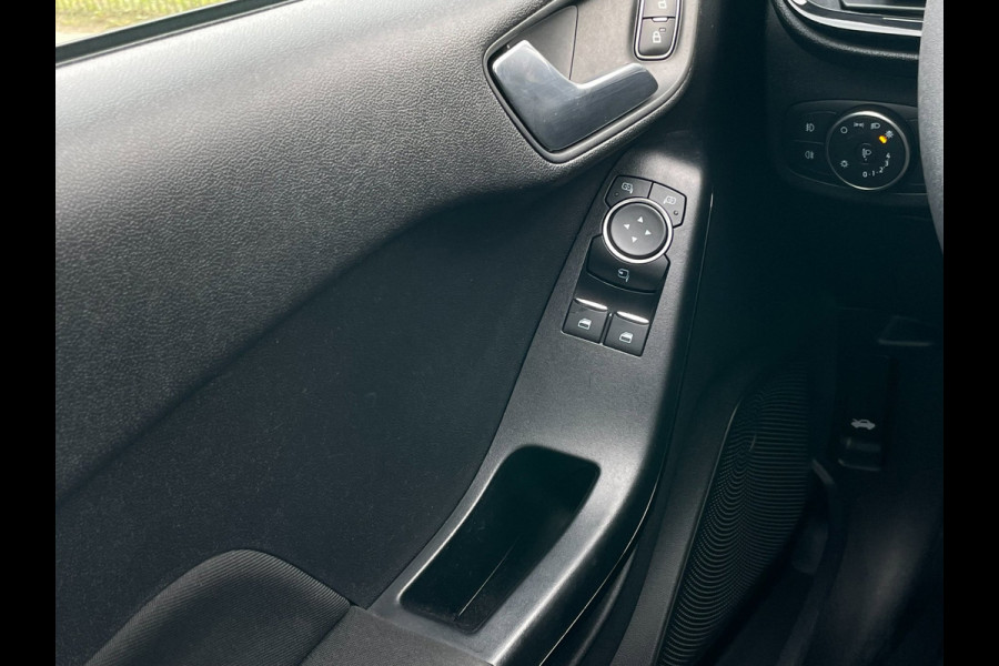 Ford Fiesta 1.1 Trend | Carplay | Navi | PDC | Cruise Control |