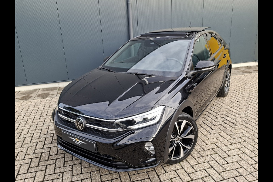 Volkswagen Taigo 1.0 TSI * Binnen & Buiten R-Line * Panoramadak* AUTOMAAT * 34.000KM! * Navigatiesysteem *