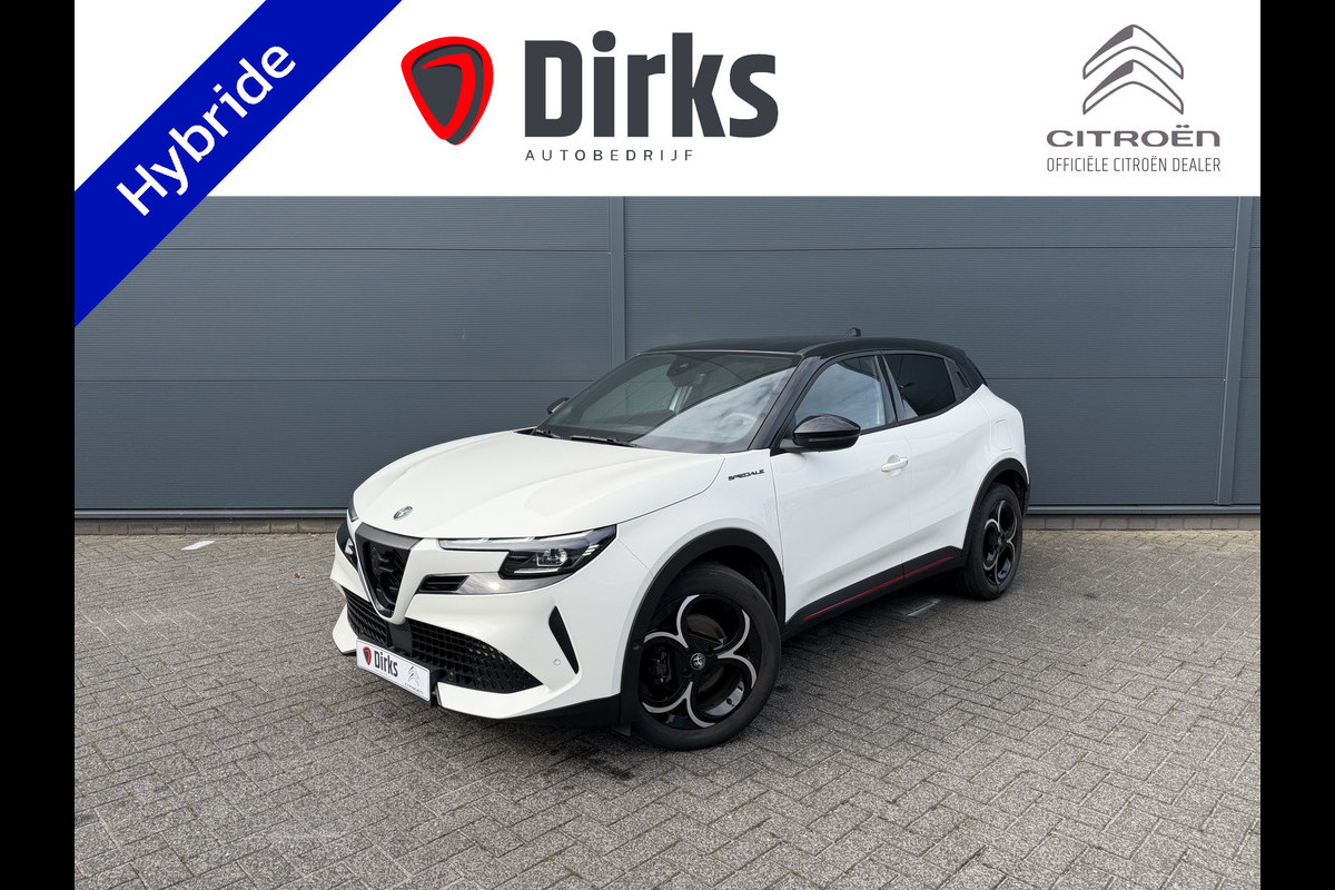 Alfa Romeo junior 1.2 Turbo Hybrid Ibrida Speciale (Elektrische Klep - LED - Keyless Entry - Parkeersensoren V+A - Stoelverwarming - Adaptieve Cru