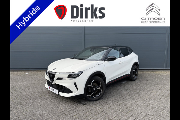 Alfa Romeo junior 1.2 Turbo Hybrid Ibrida Speciale (Elektrische Klep - LED - Keyless Entry - Parkeersensoren V+A - Stoelverwarming - Adaptieve Cru