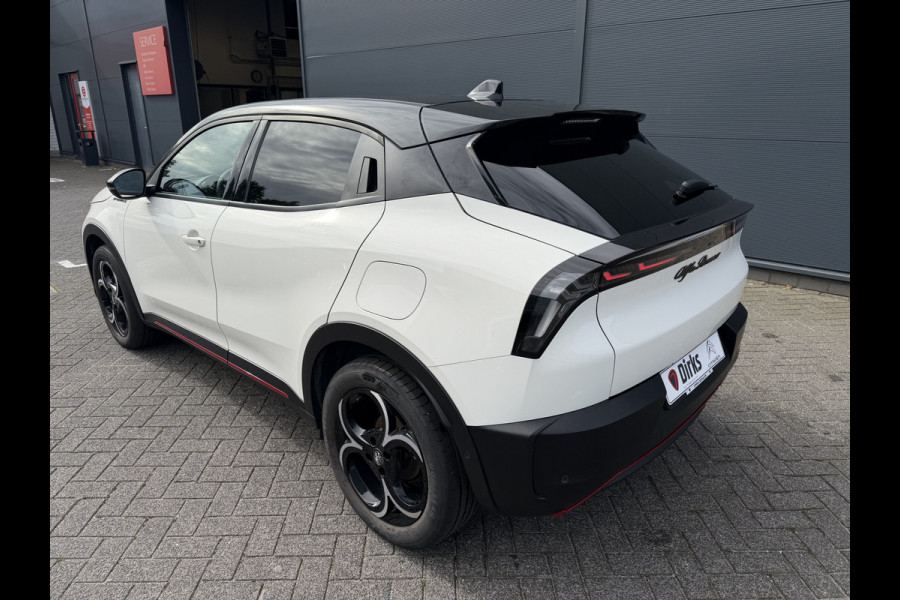 Alfa Romeo junior 1.2 Turbo Hybrid Ibrida Speciale (Elektrische Klep - LED - Keyless Entry - Parkeersensoren V+A - Stoelverwarming - Adaptieve Cru