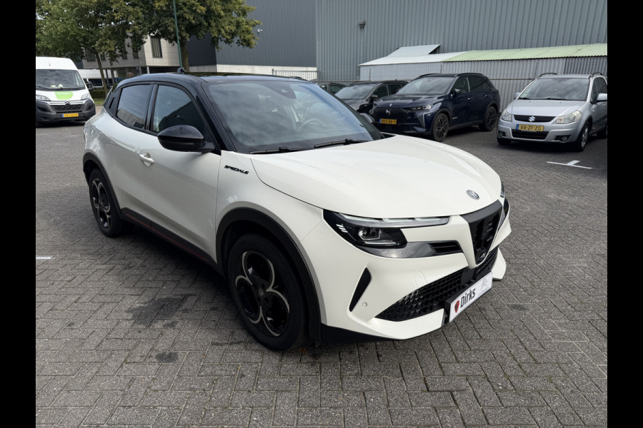 Alfa Romeo junior 1.2 Turbo Hybrid Ibrida Speciale (Elektrische Klep - LED - Keyless Entry - Parkeersensoren V+A - Stoelverwarming - Adaptieve Cru