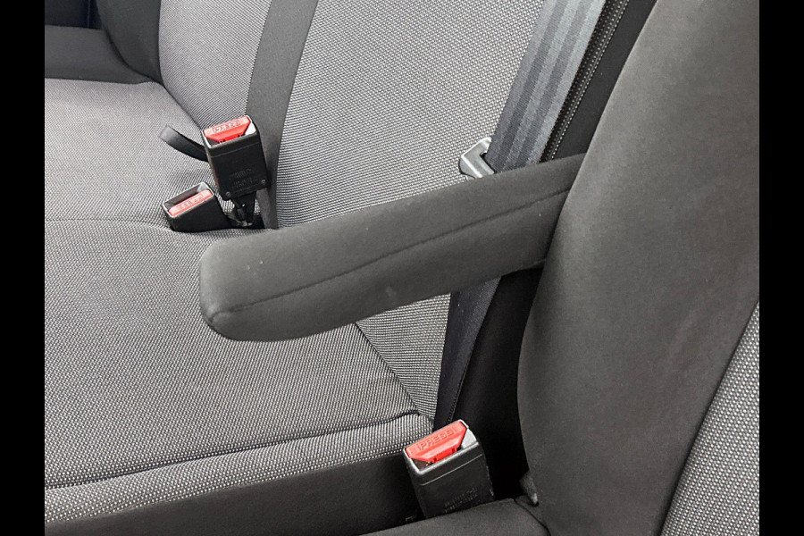 Opel Vivaro 2.0 145pk L3 Automaat Airco Cruise Control Navigatie Trekhaak