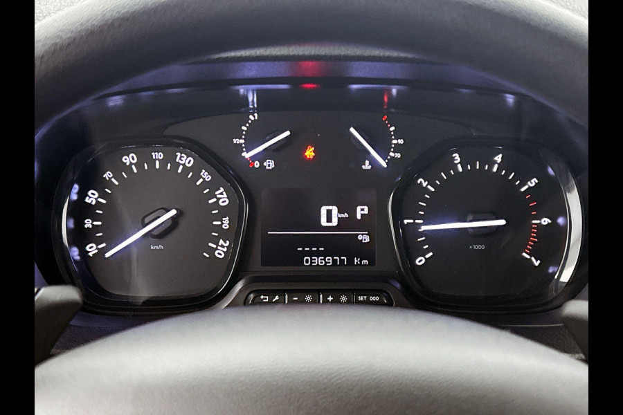 Opel Vivaro 2.0 145pk L3 Automaat Airco Cruise Control Navigatie Trekhaak