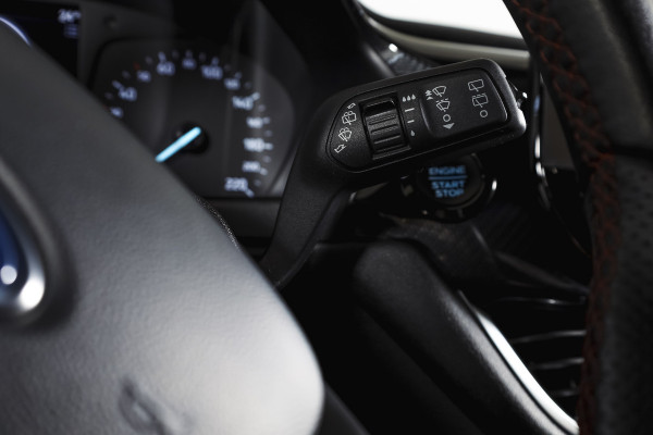 Ford Fiesta 1.0 EcoBoost 100 PK ST-Line Orig. NL | Cruise | Winterpakket | PDC | Camera | NAV + App. Connect | ECC | LM 17" |