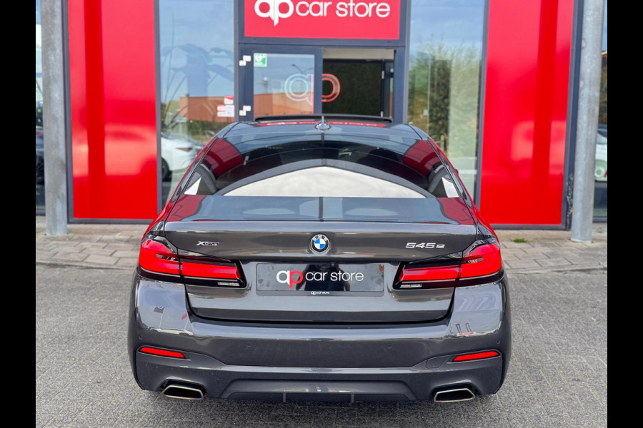 BMW 5 Serie 545e M-Sport Executive Uniek Vol | Laser Lights | Panorama | Harman/Kardon | Stoelventilatie | Head UP| Trekhaak| BTW