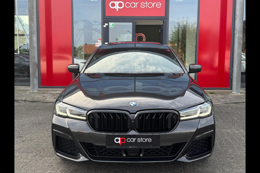 BMW 5 Serie 545e M-Sport Executive Uniek Vol | Laser Lights | Panorama | Harman/Kardon | Stoelventilatie | Head UP| Trekhaak| BTW