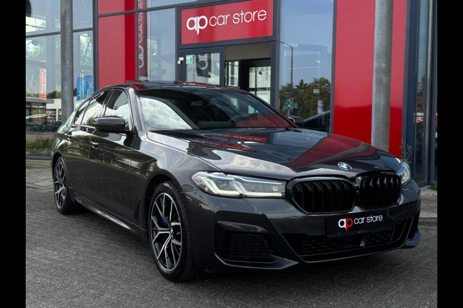 BMW 5 Serie 545e M-Sport Executive Uniek Vol | Laser Lights | Panorama | Harman/Kardon | Stoelventilatie | Head UP| Trekhaak| BTW