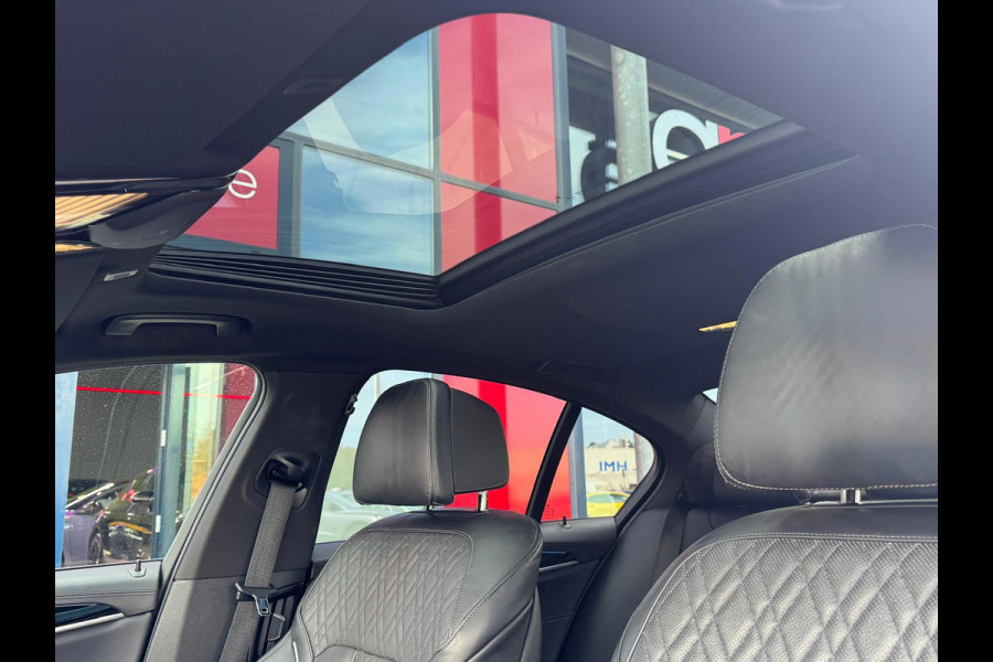 BMW 5 Serie 545e M-Sport Executive Uniek Vol | Laser Lights | Panorama | Harman/Kardon | Stoelventilatie | Head UP| Trekhaak| BTW