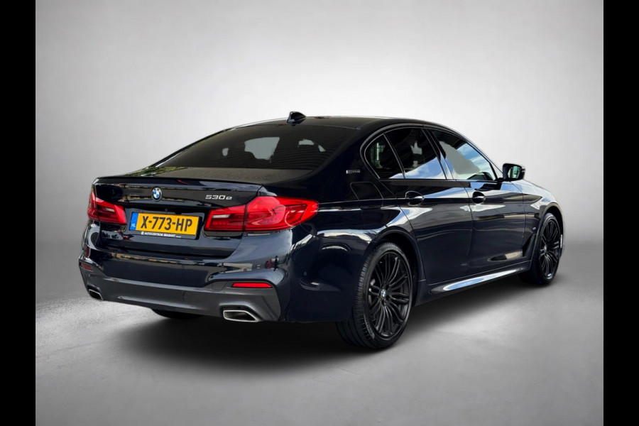 BMW 5 Serie 530e iPerformance High Executive(Dealer OnderH, Navi Prof, Comfort Zetels, Harman/ Kardon, Head-up, 360 camera, Etc)