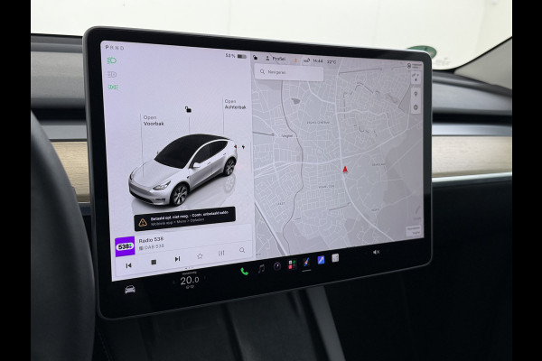 Tesla Model Y RWD 300PK SOH 90% Trekhaak Warmtepomp LFP-Accu Premium-Audio AMD Ryzen™ Camera's Navi Ecc Led Lmv 19" Privacy Glas Leder Stoel+Stuurverwarming Panoramadak Bluetooth Elek.Achterklep 1.600KG Trekgewicht 1e Eigenaar Origineel Nederlandse Auto