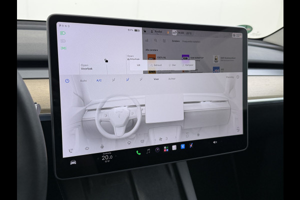 Tesla Model Y RWD 300PK SOH 90% Trekhaak Warmtepomp LFP-Accu Premium-Audio AMD Ryzen™ Camera's Navi Ecc Led Lmv 19" Privacy Glas Leder Stoel+Stuurverwarming Panoramadak Bluetooth Elek.Achterklep 1.600KG Trekgewicht 1e Eigenaar Origineel Nederlandse Auto