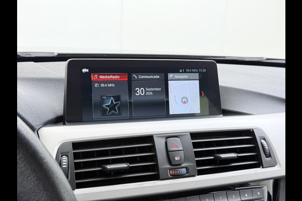 BMW 3-serie 320i 184PK AUT-8 Trekhaak Navi-Pro Ecc Cruise Control Executive Led Lmv 18" I-Drive Regen-Lichtsensor Isofix 1.800KG Trekgewicht Origineel Nederlandse Auto