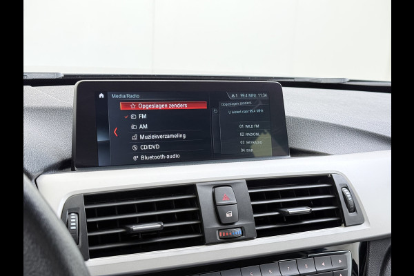 BMW 3-serie 320i 184PK AUT-8 Trekhaak Navi-Pro Ecc Cruise Control Executive Led Lmv 18" I-Drive Regen-Lichtsensor Isofix 1.800KG Trekgewicht Origineel Nederlandse Auto