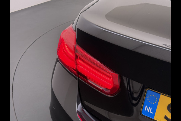 BMW 3-serie 320i 184PK AUT-8 Trekhaak Navi-Pro Ecc Cruise Control Executive Led Lmv 18" I-Drive Regen-Lichtsensor Isofix 1.800KG Trekgewicht Origineel Nederlandse Auto