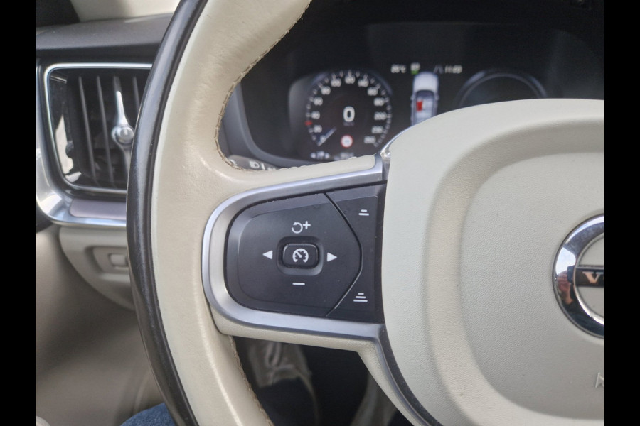 Volvo V60 2.0 T6 340PK AWD Momentum Pro /1e eig /BTW