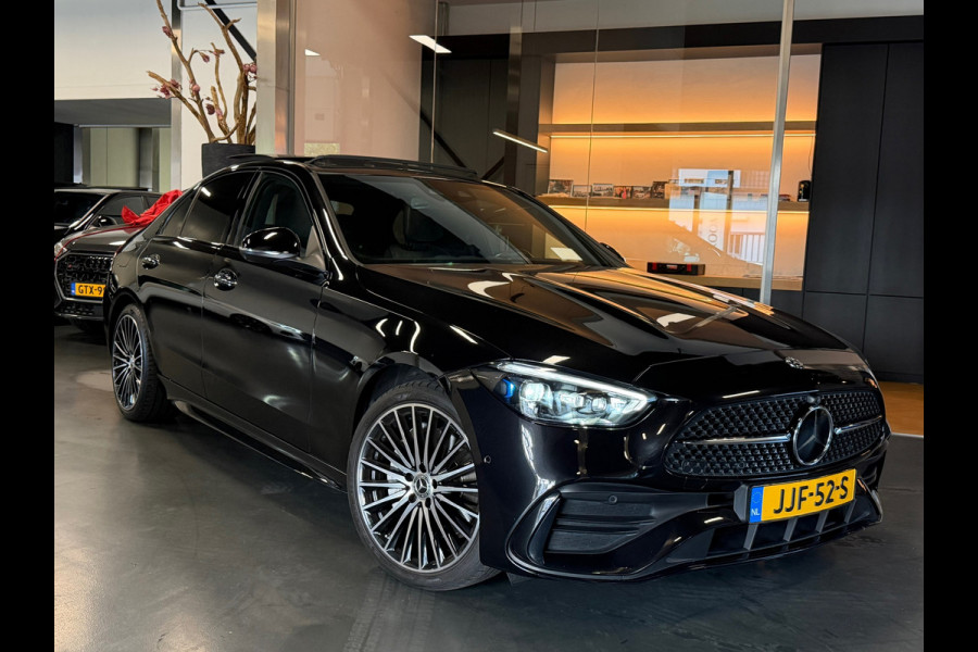 Mercedes-Benz C-Klasse 180 AMG Night Pano Memory 360Cam. Distr.