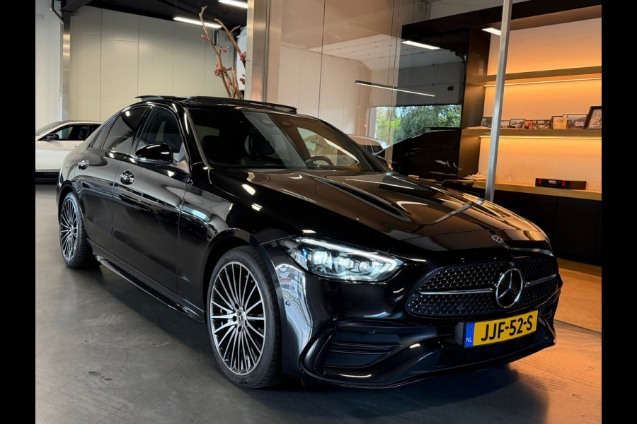 Mercedes-Benz C-Klasse 180 AMG Night Pano Memory 360Cam. Distr.