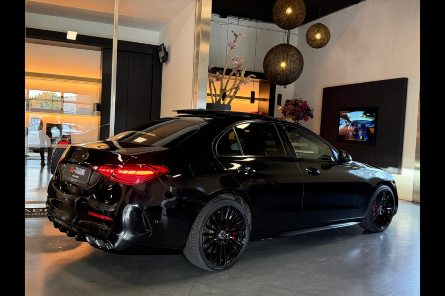 Mercedes-Benz C-Klasse 180 AMG Night Pano Memory 360Cam. Distr.