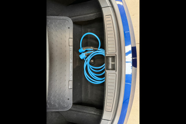 Tesla Model S 75D Base