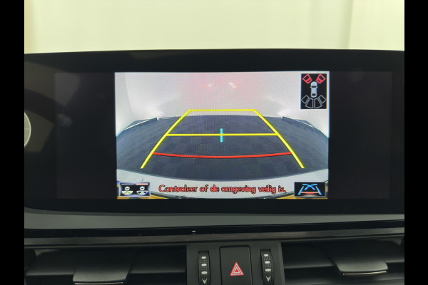 Lexus ES 300h Business Line (INCL-BTW) Aut. *PANO | LEATHER | FULL-LED | ADAPTIVE-CRUISE | BLINDSPOT | KEYLESS | CAMERA | HEATED-COMFORTSEATS | NAVI-FULLMAP | PRIVACY-GLASS | SHIFTPADDLES | ECC | PDC | 18''ALU*