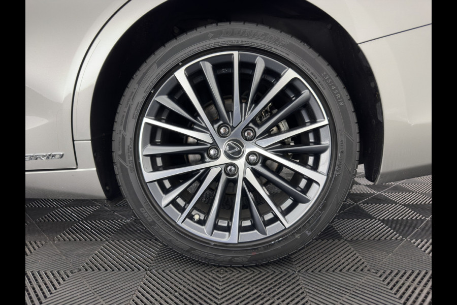 Lexus ES 300h Business Line (INCL-BTW) Aut. *PANO | LEATHER | FULL-LED | ADAPTIVE-CRUISE | BLINDSPOT | KEYLESS | CAMERA | HEATED-COMFORTSEATS | NAVI-FULLMAP | PRIVACY-GLASS | SHIFTPADDLES | ECC | PDC | 18''ALU*