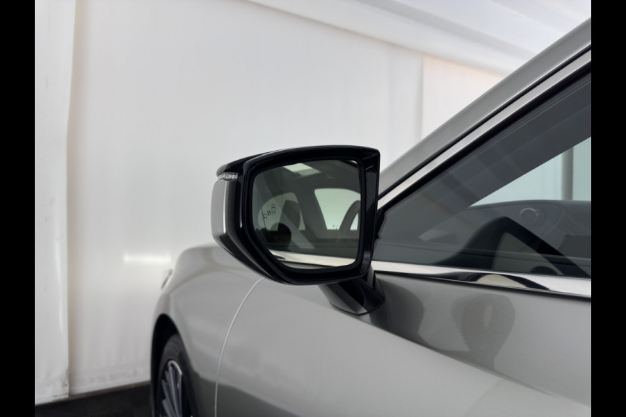 Lexus ES 300h Business Line (INCL-BTW) Aut. *PANO | LEATHER | FULL-LED | ADAPTIVE-CRUISE | BLINDSPOT | KEYLESS | CAMERA | HEATED-COMFORTSEATS | NAVI-FULLMAP | PRIVACY-GLASS | SHIFTPADDLES | ECC | PDC | 18''ALU*