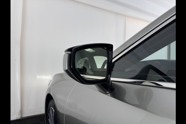 Lexus ES 300h Business Line (INCL-BTW) Aut. *PANO | LEATHER | FULL-LED | ADAPTIVE-CRUISE | BLINDSPOT | KEYLESS | CAMERA | HEATED-COMFORTSEATS | NAVI-FULLMAP | PRIVACY-GLASS | SHIFTPADDLES | ECC | PDC | 18''ALU*