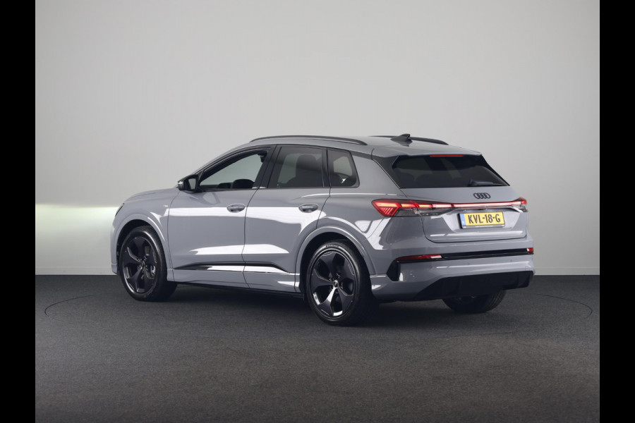 Audi Q4 e-tron S edition performance 82 kWh 286pk | Nieuw model | Per begin december beschikbaar | Keyless | 20 inch Lichtmetalen velgen | Trekhaak | Matrix led | Stoelverwarming
