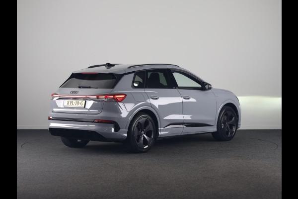 Audi Q4 e-tron S edition performance 82 kWh 286pk | Nieuw model | Per begin december beschikbaar | Keyless | 20 inch Lichtmetalen velgen | Trekhaak | Matrix led | Stoelverwarming