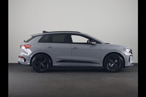 Audi Q4 e-tron S edition performance 82 kWh 286pk | Nieuw model | Per begin december beschikbaar | Keyless | 20 inch Lichtmetalen velgen | Trekhaak | Matrix led | Stoelverwarming