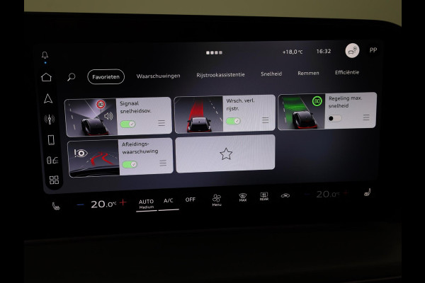 Audi Q4 e-tron S edition performance 82 kWh 286pk | Nieuw model | Per begin december beschikbaar | Keyless | 20 inch Lichtmetalen velgen | Trekhaak | Matrix led | Stoelverwarming