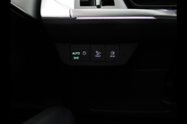 Audi Q4 e-tron S edition performance 82 kWh 286pk | Nieuw model | Per begin december beschikbaar | Keyless | 20 inch Lichtmetalen velgen | Trekhaak | Matrix led | Stoelverwarming