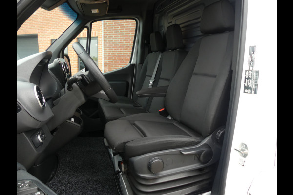 Mercedes-Benz Sprinter 317 CDI L2H2 LED/PDC/Camera/Navigatie Nieuw model