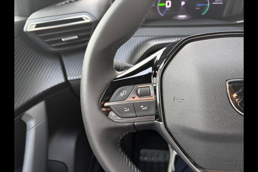Peugeot e-2008 EV Allure 54 kWh Parkeerhulp/Carplay-Android-auto/Warmtepomp/Cruise-control