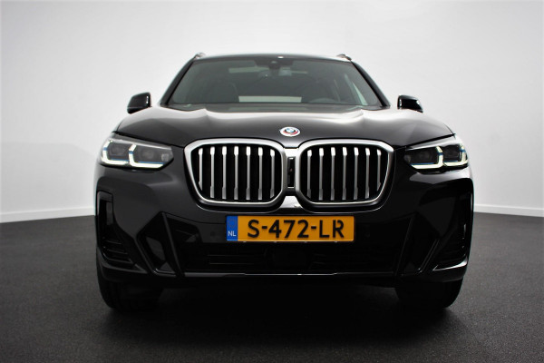 BMW X3 xDrive30e Hybrid M-Sport High Executive Leder Panoramisch Schuifdak Hifi Camera 360 Active Cruise Control Climate Control Parkeer sensoren Lichtmetalen Velgen