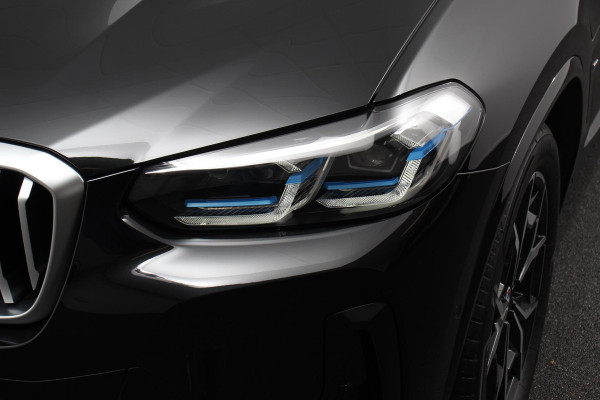 BMW X3 xDrive30e Hybrid M-Sport High Executive Leder Panoramisch Schuifdak Hifi Camera 360 Active Cruise Control Climate Control Parkeer sensoren Lichtmetalen Velgen