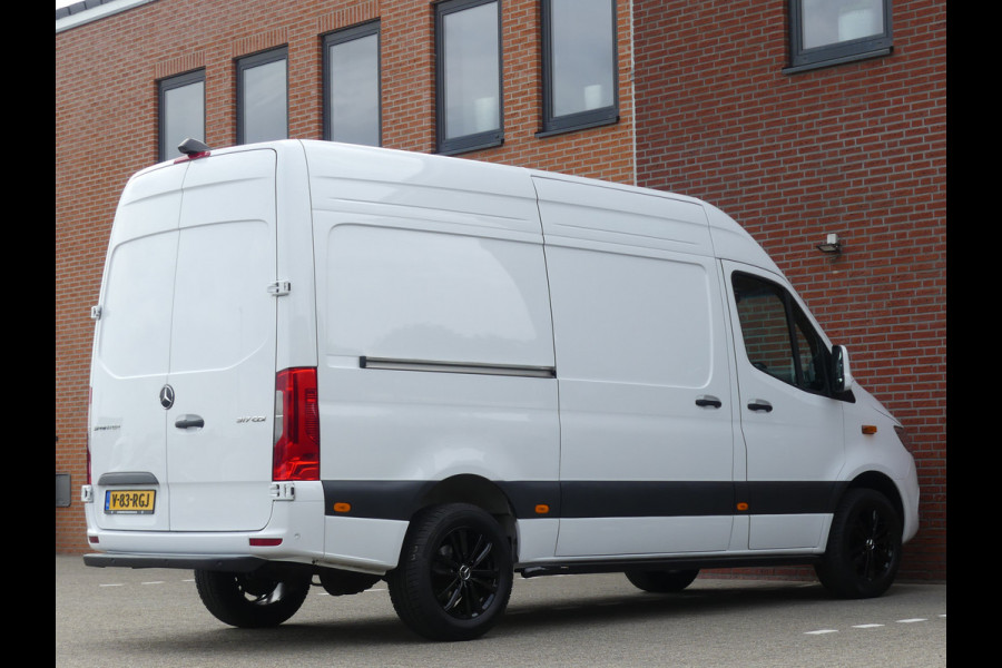 Mercedes-Benz Sprinter 317 CDI L2H2 LED/PDC/Camera/Navigatie Nieuw model