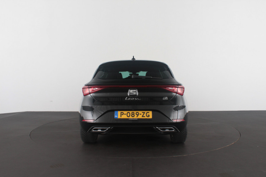 Seat Leon 1.4 TSI eHybrid PHEV FR > SOH 100%!/18inch/Winterpakket/Matrix-LED