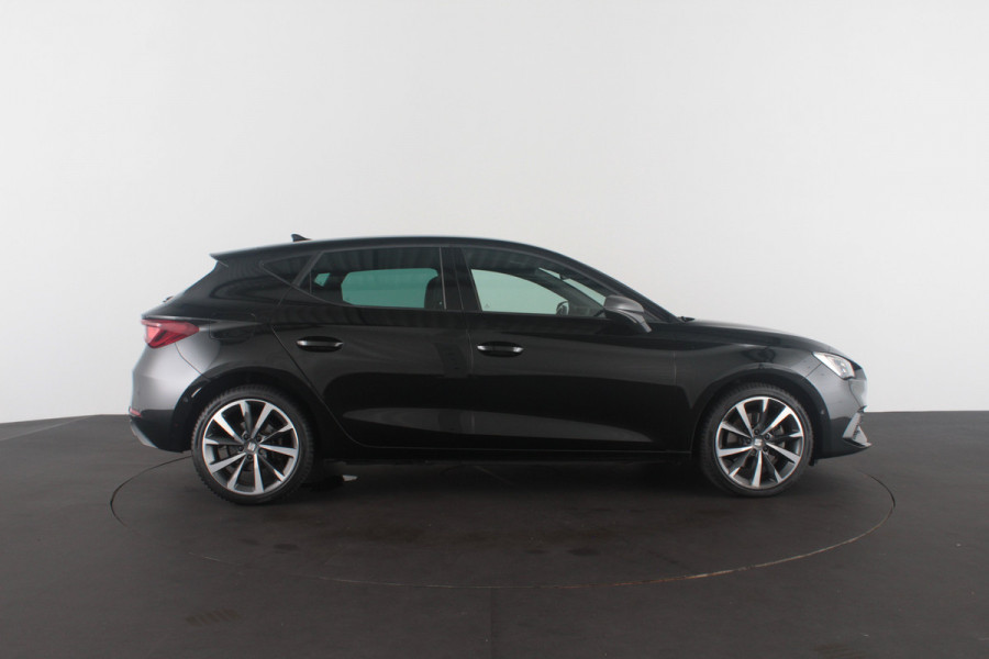 Seat Leon 1.4 TSI eHybrid PHEV FR > SOH 100%!/18inch/Winterpakket/Matrix-LED