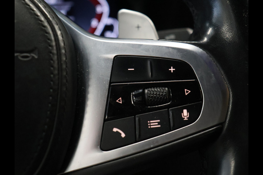 BMW 3-serie 320e High Executive M sport [SOH 91%, APPLE CARPLAY, ANDROID, BMW LASERLIGHT, STOELVERWARMING, VOL LEDER, PDC V+A, CRUISE CONTROL, DIGITAL DASH, CLIMATE CONTROL, NIEUWSTAAT]