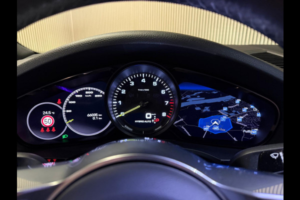 Porsche Cayenne Coupe 3.0 E-Hybrid Platinum Edition-LUCHTV.-PANO-STOELEN 18 VOUDIG-TREKHAAK-ZEER COMPLEET