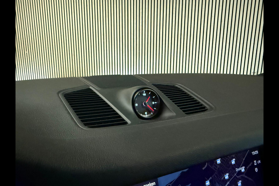 Porsche Cayenne Coupe 3.0 E-Hybrid Platinum Edition-LUCHTV.-PANO-STOELEN 18 VOUDIG-TREKHAAK-ZEER COMPLEET